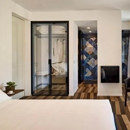 Hotiday Collection - Wallure Hotel Olbia