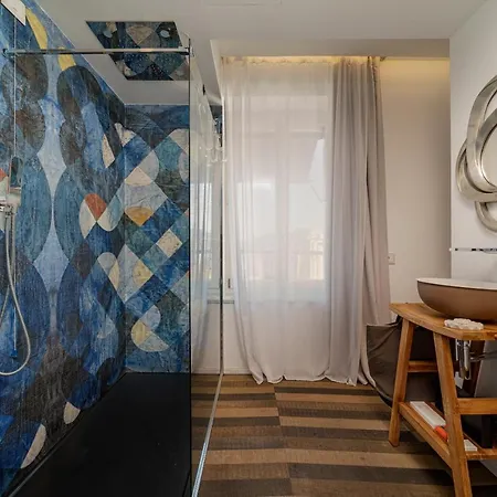 Hotiday Collection - Wallure Hotel 4*
