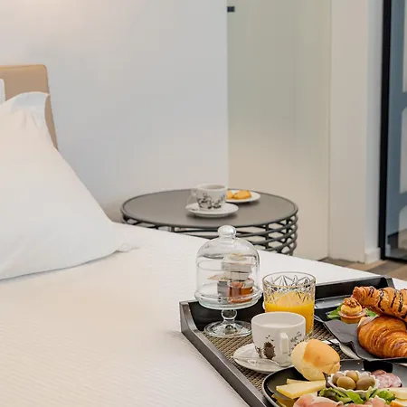 Hotiday Wallure Otel Olbia