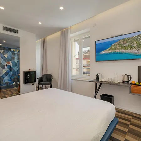 Hotiday Wallure Otel 4*