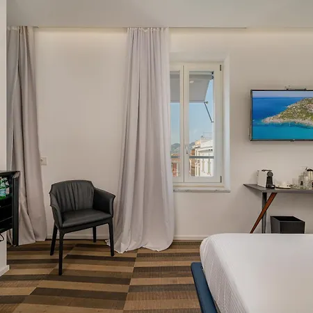 Hotiday Wallure Hotell Olbia