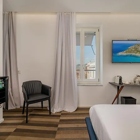Hotiday Collection - Wallure Hotel Olbia