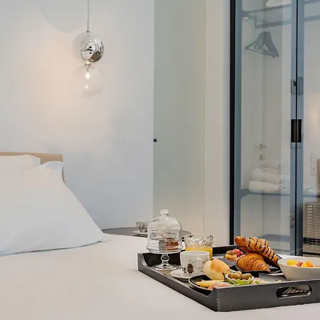 Hotiday Collection - Wallure Hotel
