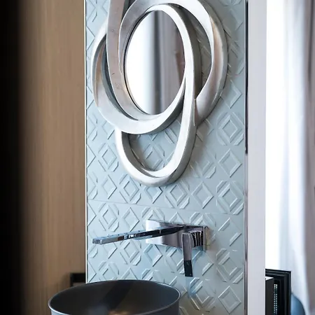 Hotel Hotiday Collection - Wallure