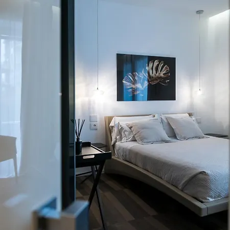 Hotel Hotiday Collection - Wallure