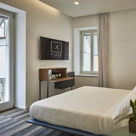 Otel Hotiday Wallure