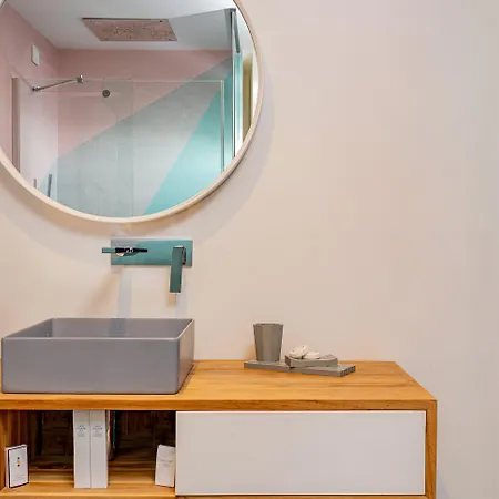 Hotiday Wallure Otel 4*