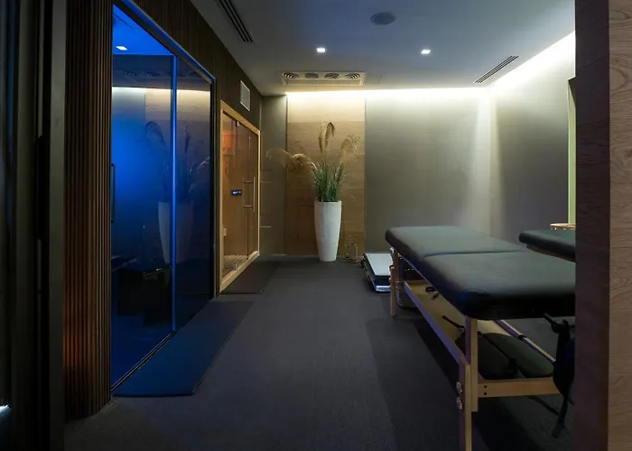 Hotiday Wallure Hotel 4*